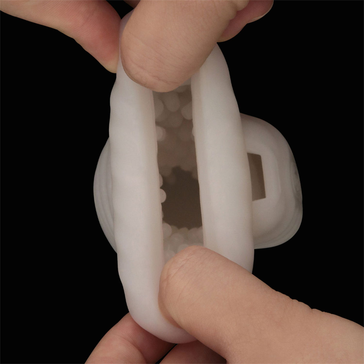 LoveToy - Knights Ring - Vibrerende Dual Purpose Sleeve - Golvend - Wit