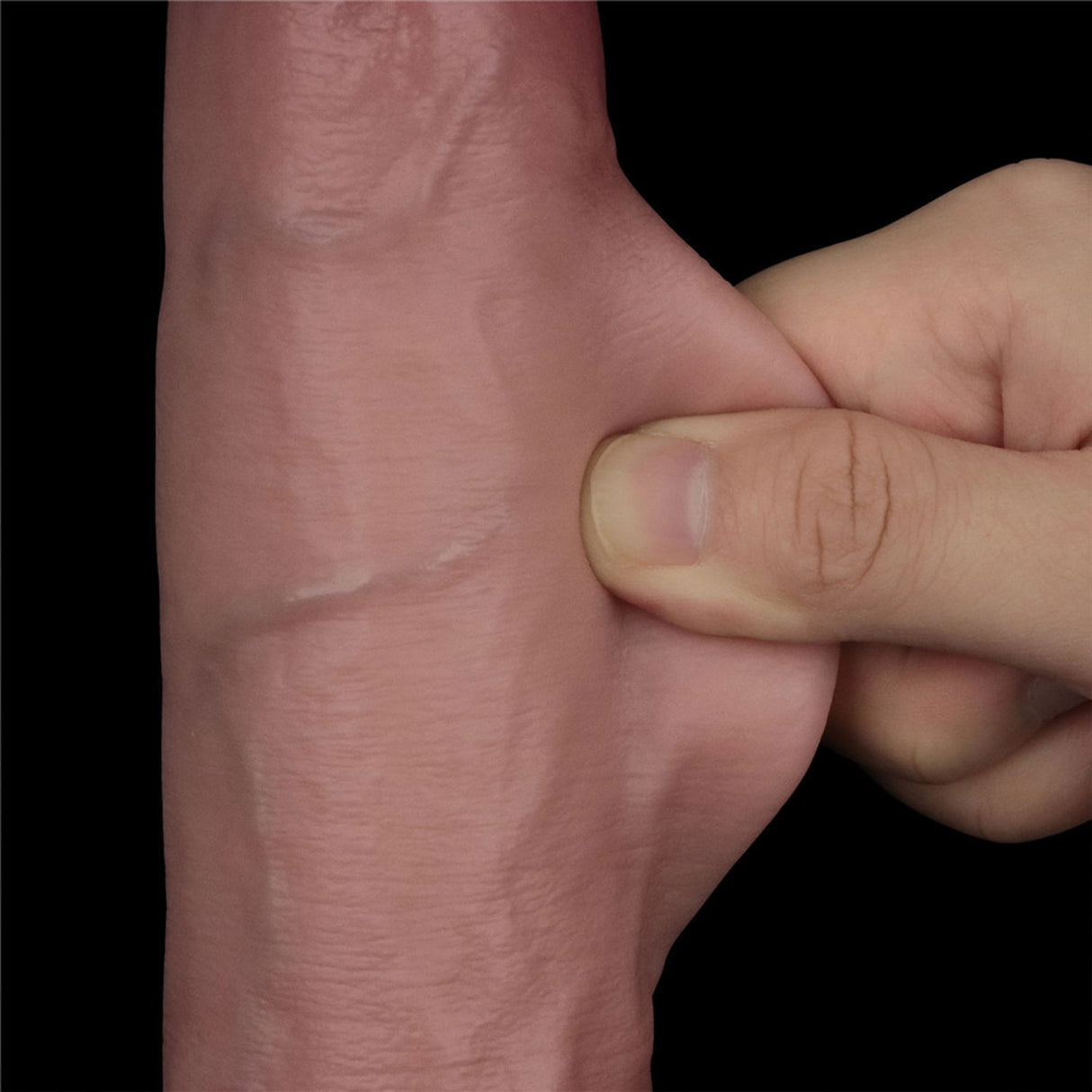 LoveToy - Vibrerende Sliding Skin Pro II met afstandsbediening - 9" / 23 cm - Nude