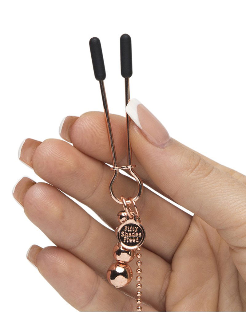 All Sensation - FSoG "Freed" Nipple & Clitoral Chain