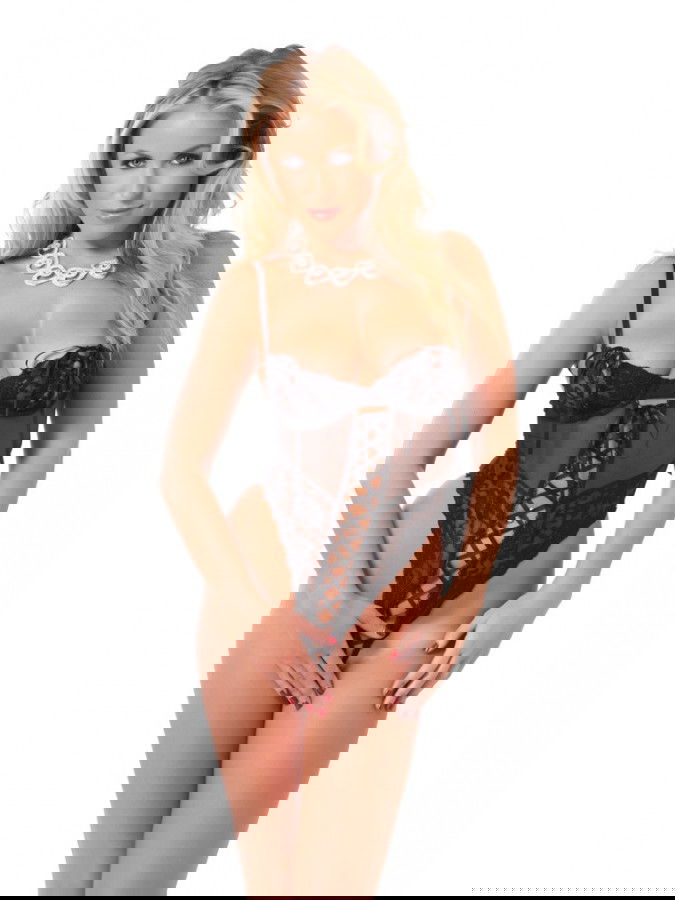 Amorable by Rimba - Playsuit - One Size - Zwart