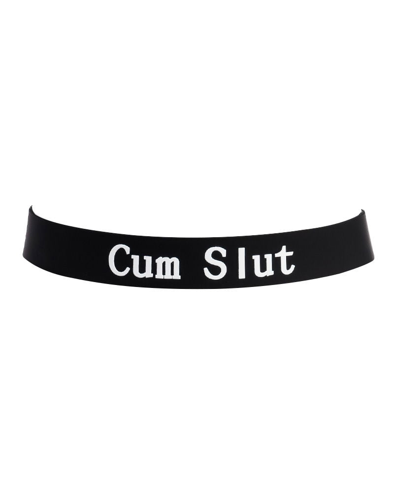 Rimba Latex Play - Halsband met opschrift 'Cum Slut' - Zwart & Wit