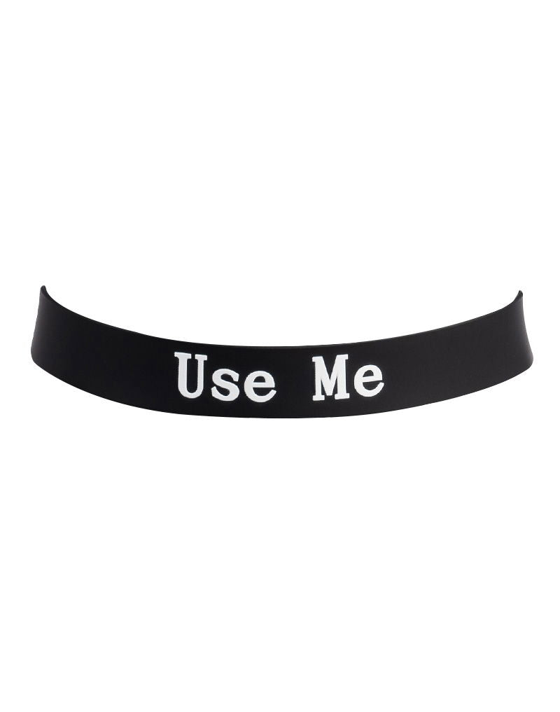 Rimba Latex Play - Halsband met opschrift 'Use Me' - Zwart & Wit