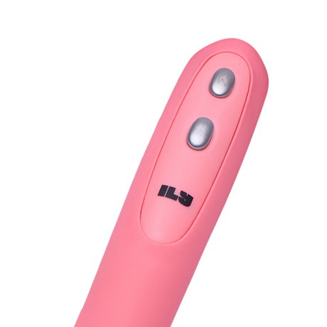 ILY - The Wand - Dubbele Stimulatie Wandvibrator - Roze