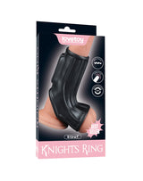 LoveToy - Ridge Knights Ring - Vibrerende Penis en Scrotum Sleeve (Ø 2,8 cm) - Zwart