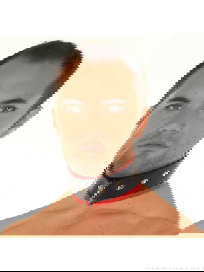 Rimba - Halsboei breed met ring aan de voorzijde