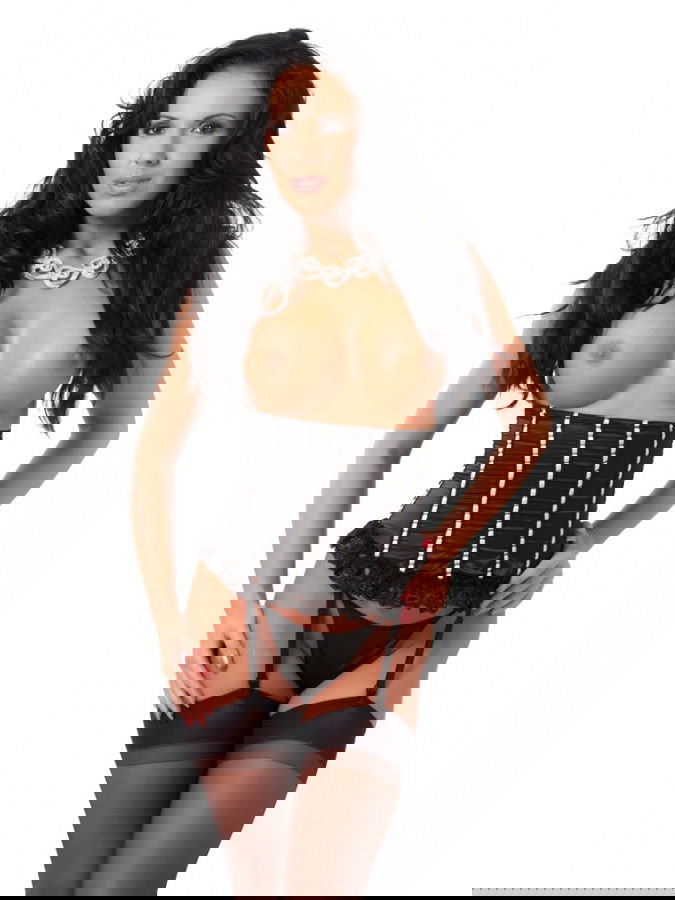 Amorable by Rimba - Taille Korset met G-string en Kousen - Zwart / Wit