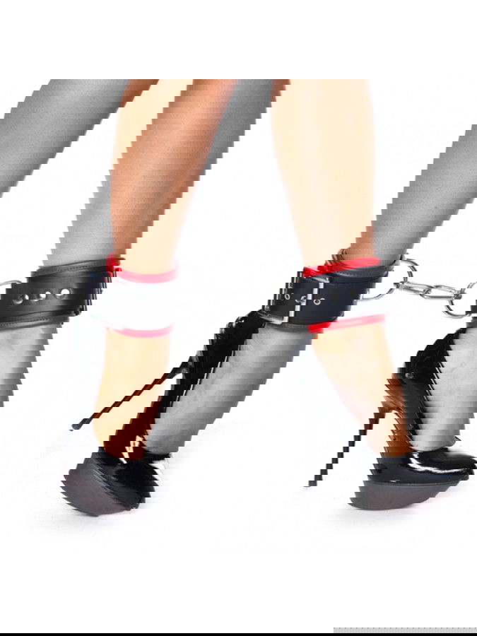 Rimba - Voetboeien met karabijn haken. breed