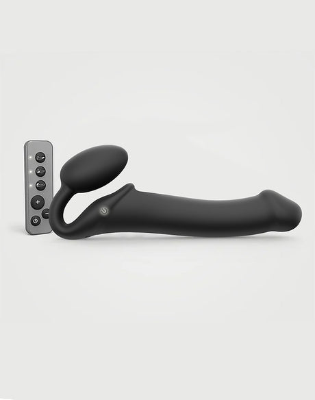 Strap-On-Me - Buigbare Strap-On Vibrator met Afstandsbediening Maat L